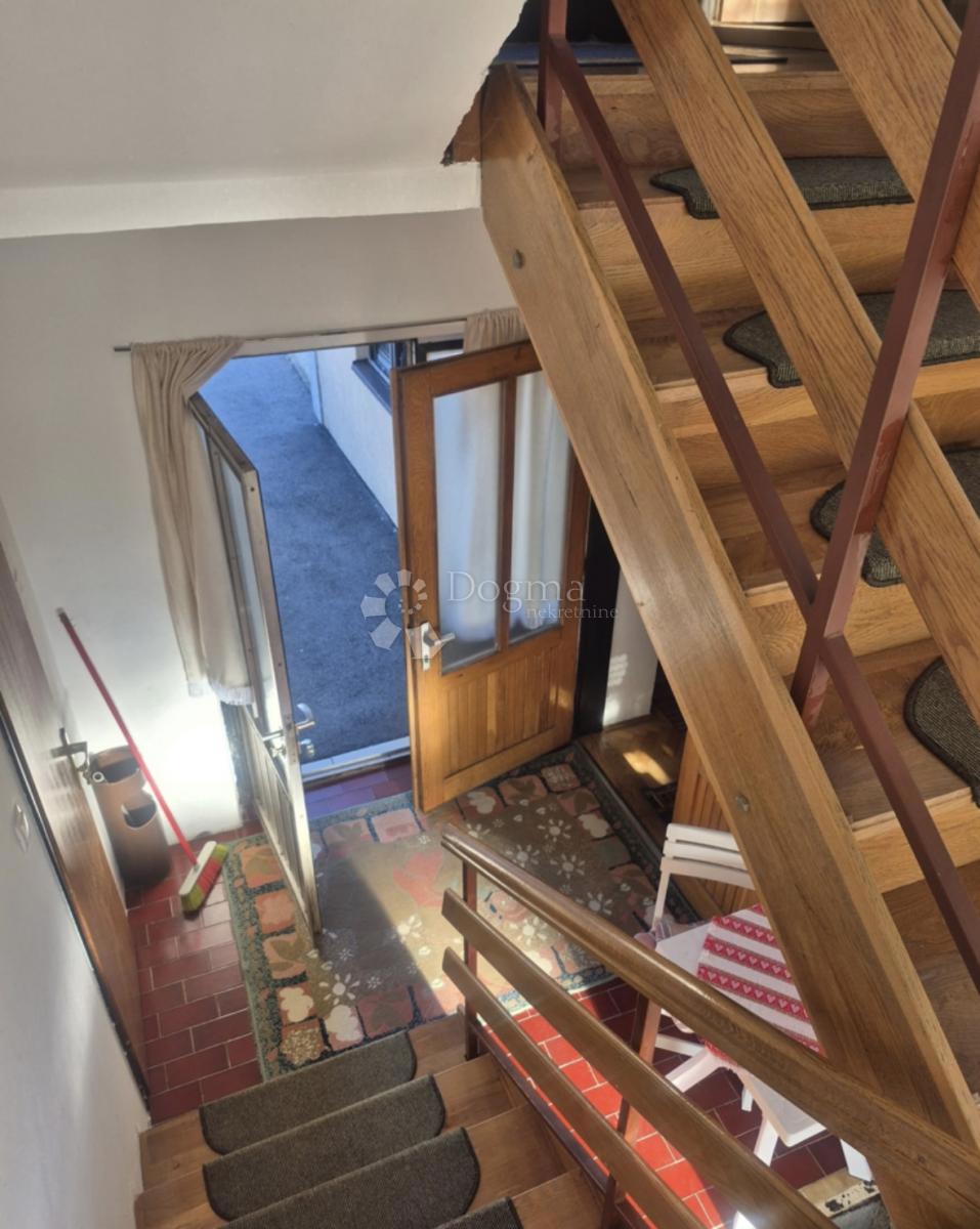 Casa Lučice, Delnice, 229,50m2