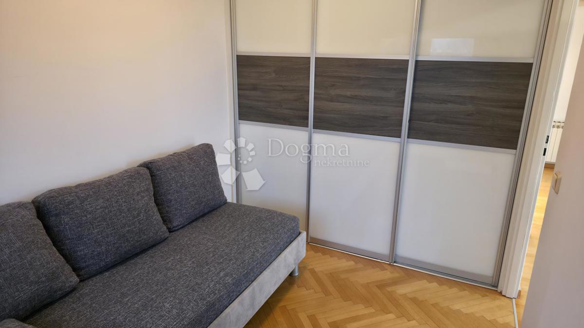 Allogio Cvjetno naselje, Trnje, 72,30m2