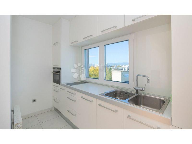 Allogio Cvjetno naselje, Trnje, 72,30m2