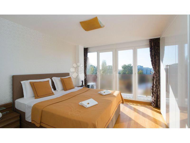 Allogio Cvjetno naselje, Trnje, 72,30m2