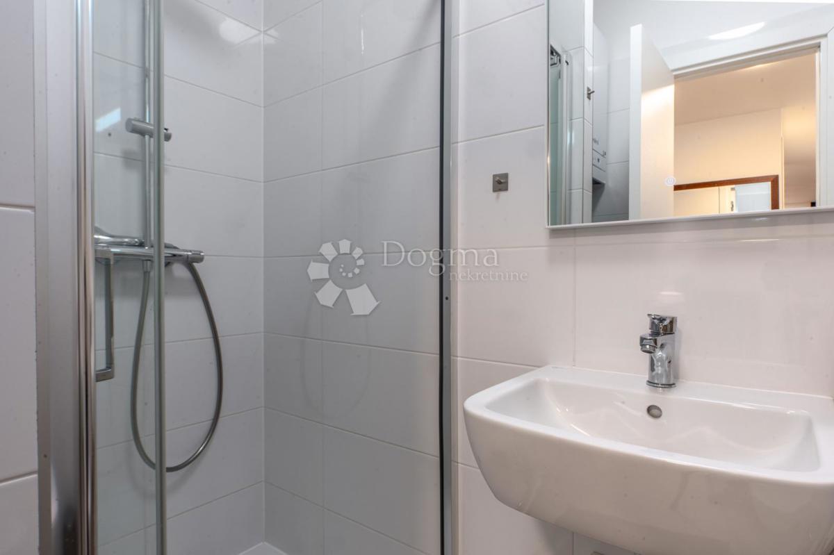 Allogio Kantrida, Rijeka, 97m2