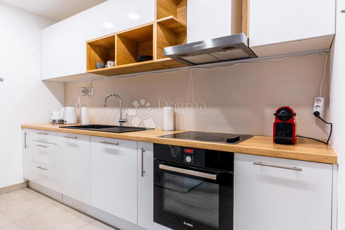 Allogio Kantrida, Rijeka, 97m2