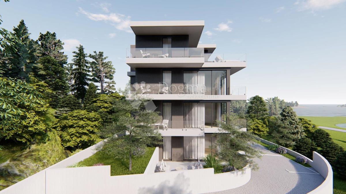 PRIMOŠTEN - PIANO TERRA PRIMA FILA SUL MARE