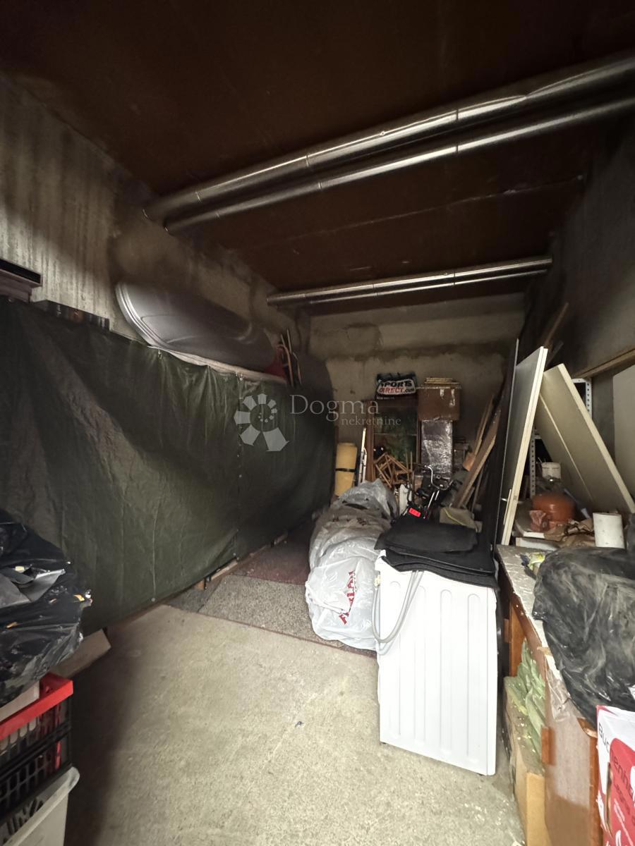 Garage Travno, Novi Zagreb - Istok, 21,24m2