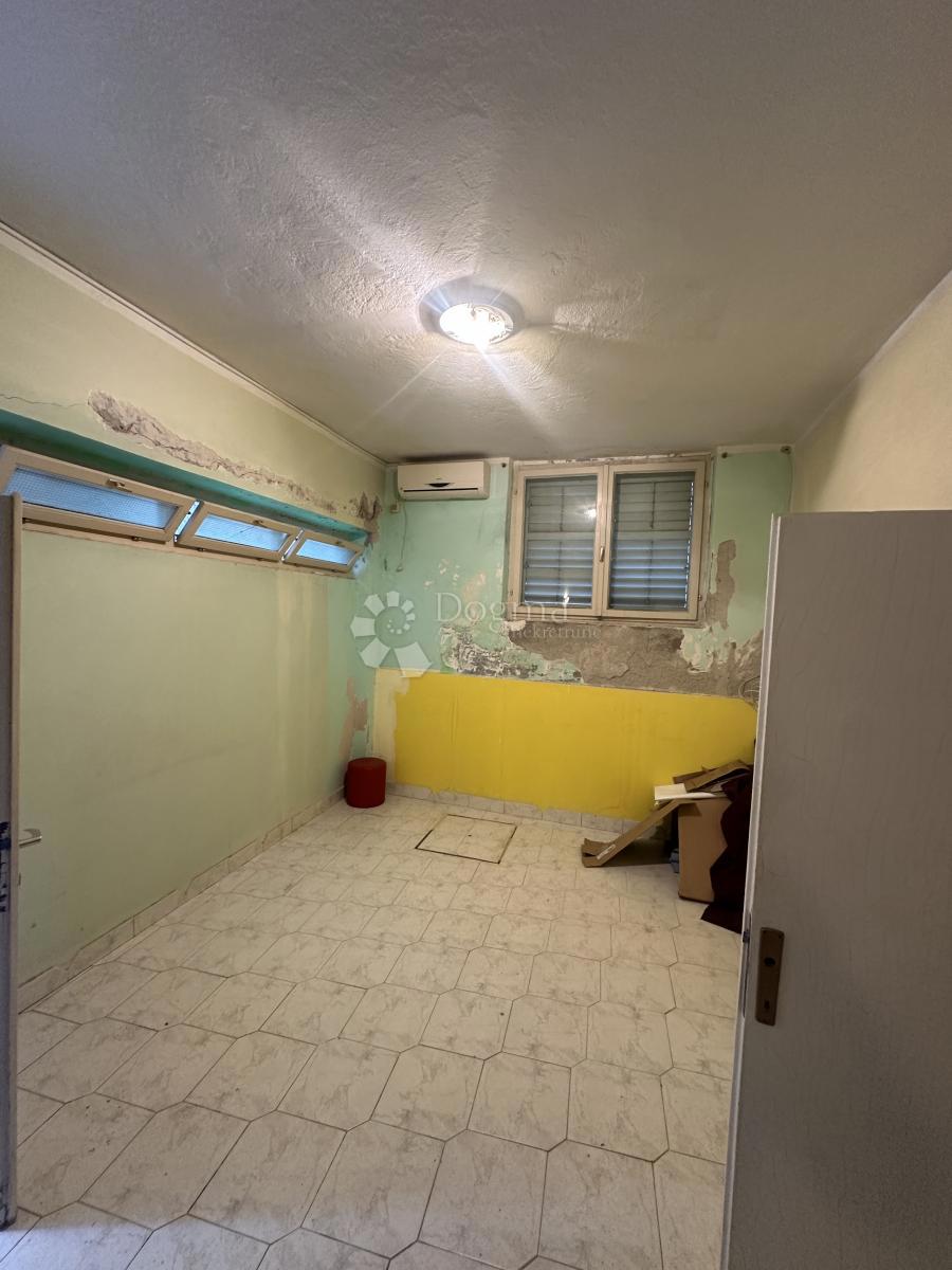 Casa Pirovac, 135,32m2