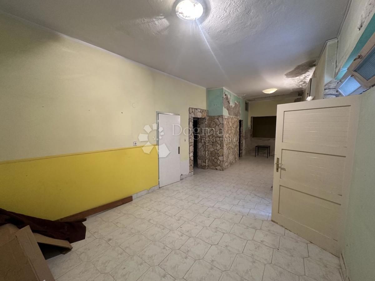 Casa Pirovac, 135,32m2