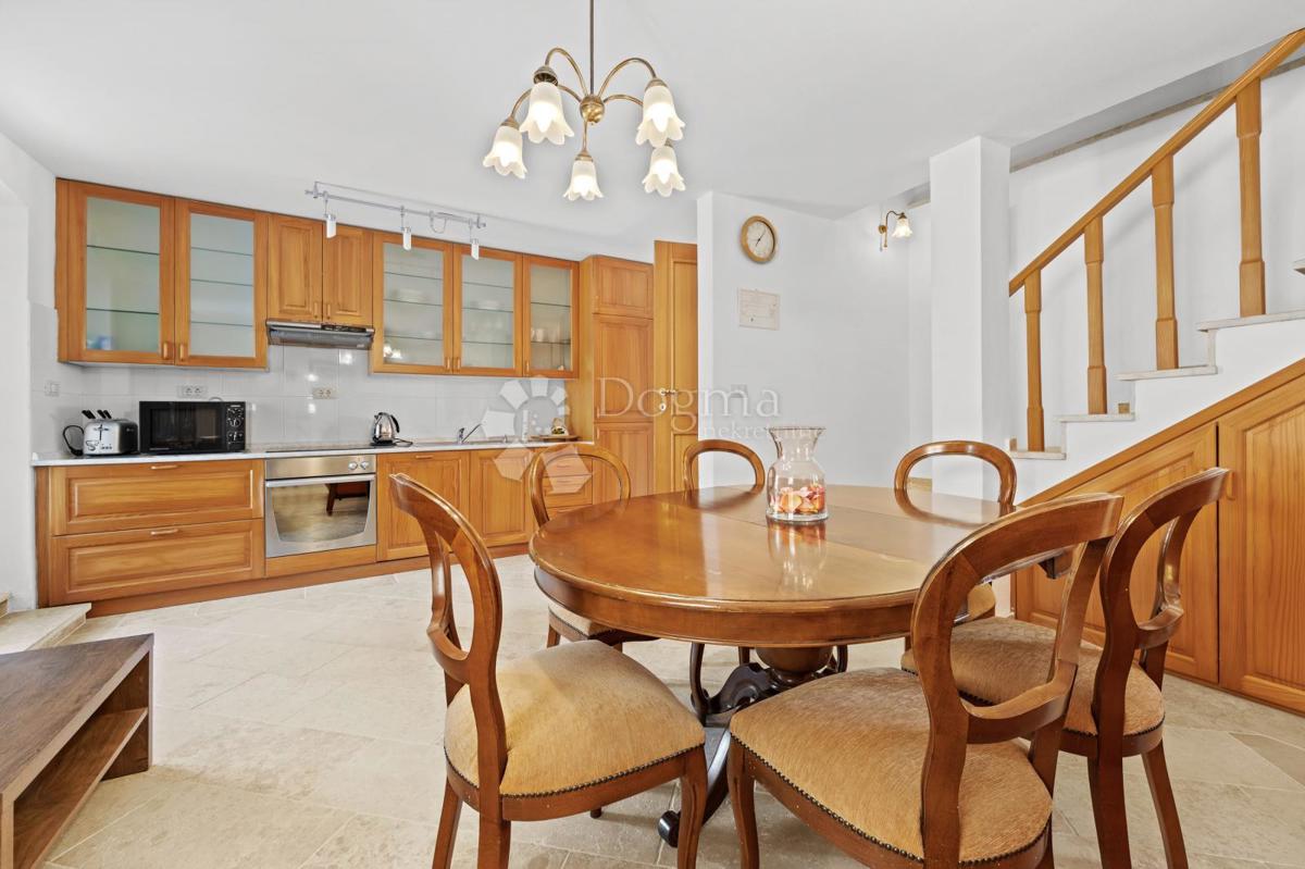 Casa Kanfanar, 200m2