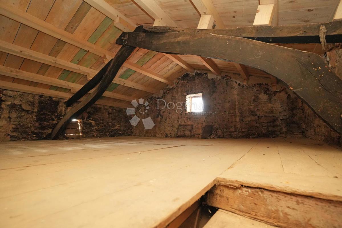 Casa Režanci, Svetvinčenat, 230m2