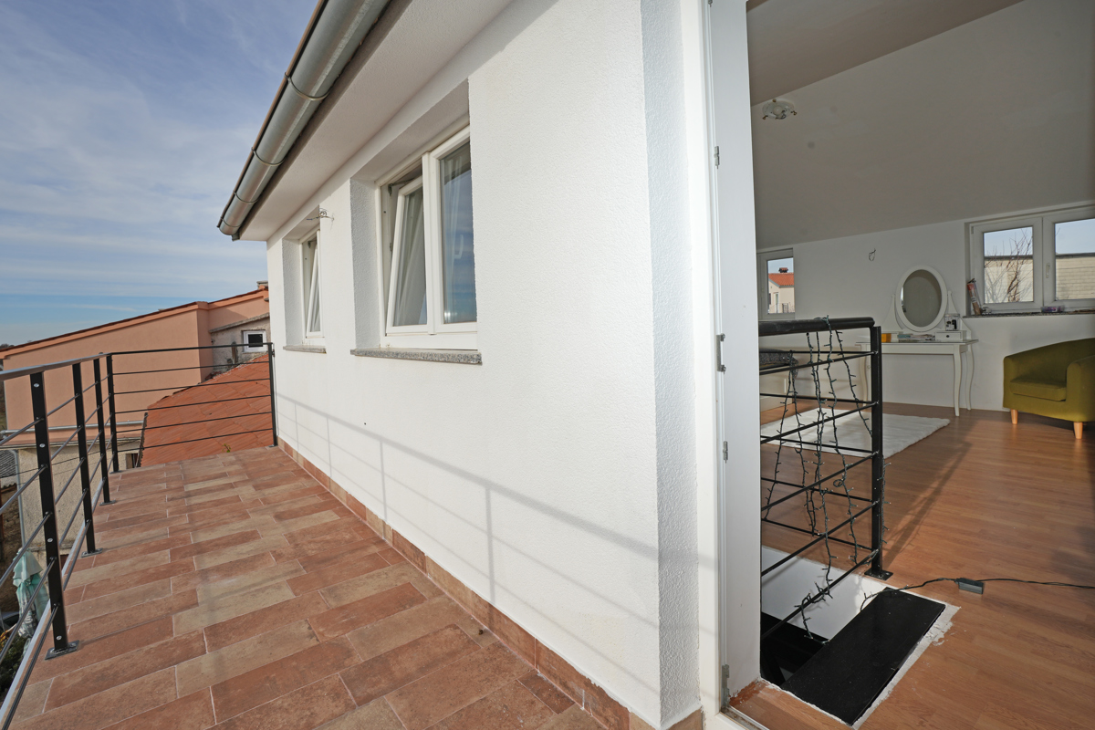 Casa Režanci, Svetvinčenat, 230m2