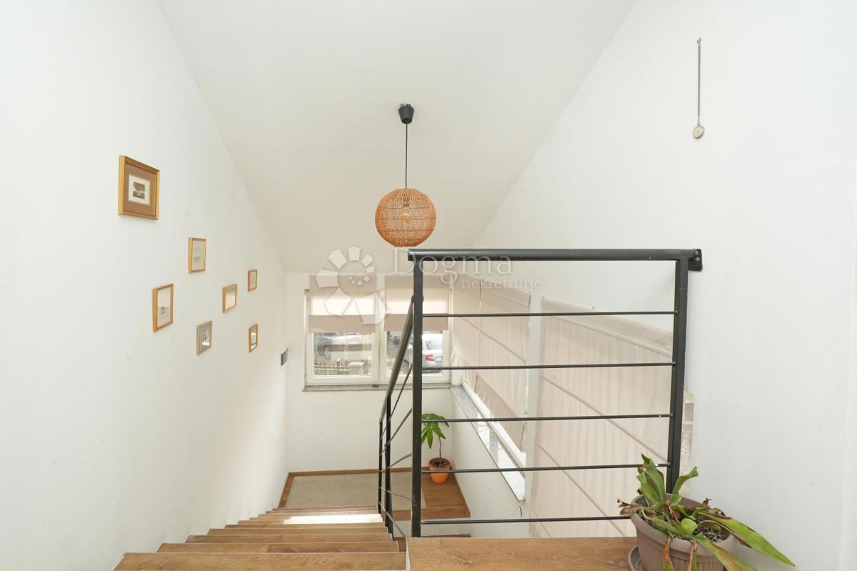 Casa Režanci, Svetvinčenat, 230m2