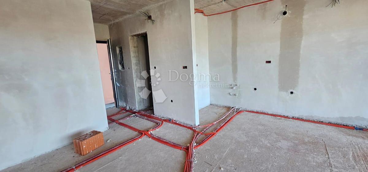 Appartamento Ljubač, Ražanac, 102,17m2