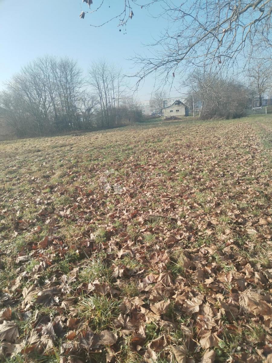 Terreno edificabile Gaza, Karlovac, 3.345m2