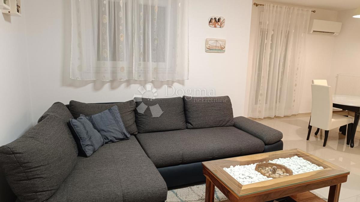 Allogio Čavle, 73m2