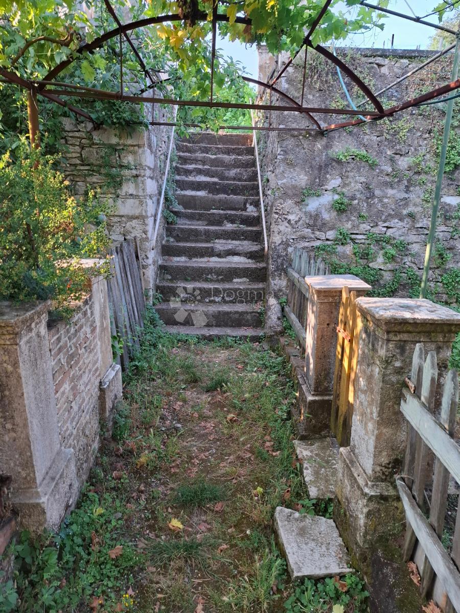 Allogio Monte Zaro, Pula, 82m2