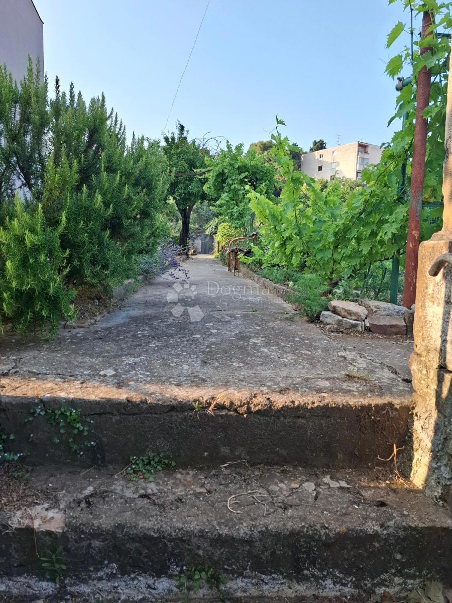 Allogio Monte Zaro, Pula, 82m2