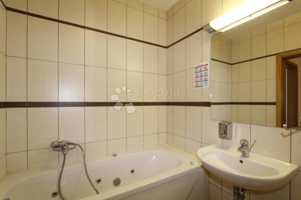 Allogio Gornji Čehi, Novi Zagreb - Zapad, 101,39m2