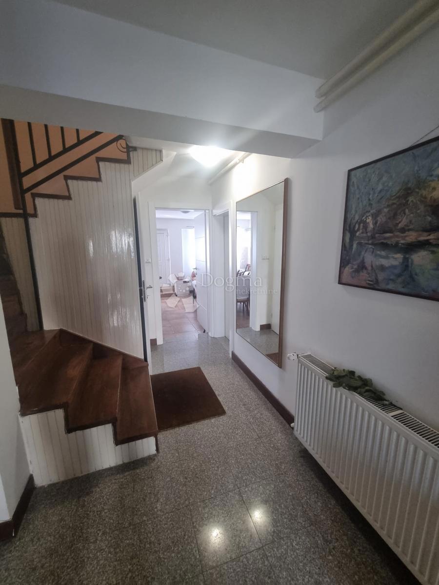 Casa Trnovčica, Gornja Dubrava, 317m2