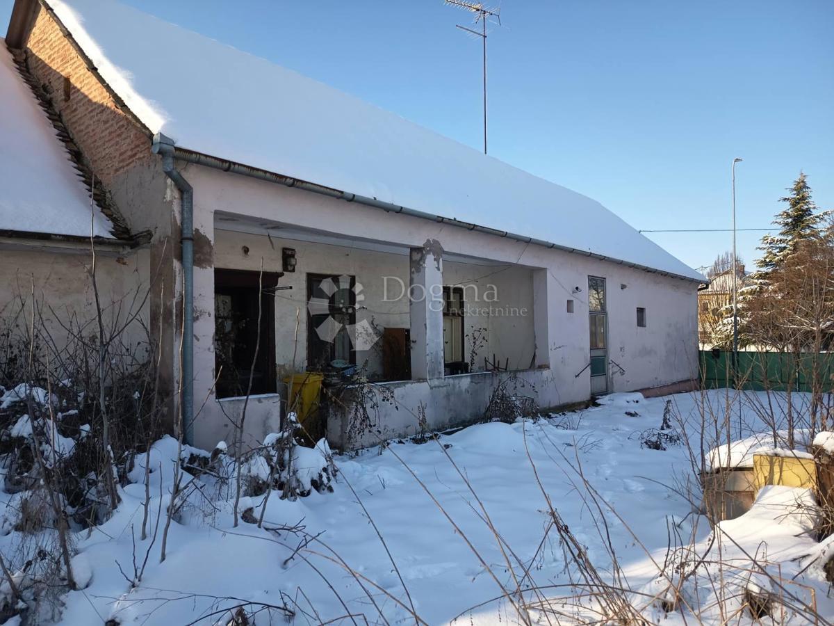 Casa Beli Manastir, 130m2