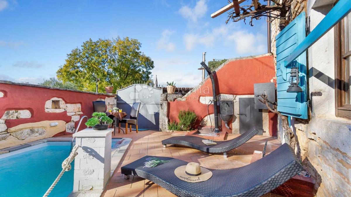 Casa Režanci, Svetvinčenat, 165m2