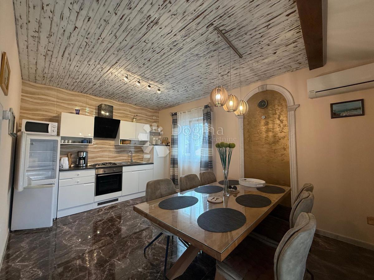 Allogio Fažana, 90m2