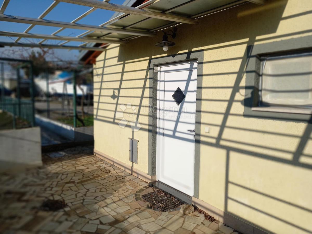 Tenuta istriana di 5000 m² con diversi edifici e un parco