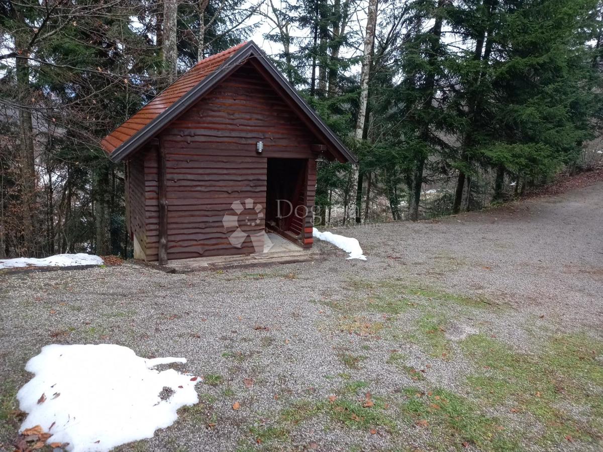 Esclusiva tenuta di montagna con centro benessere