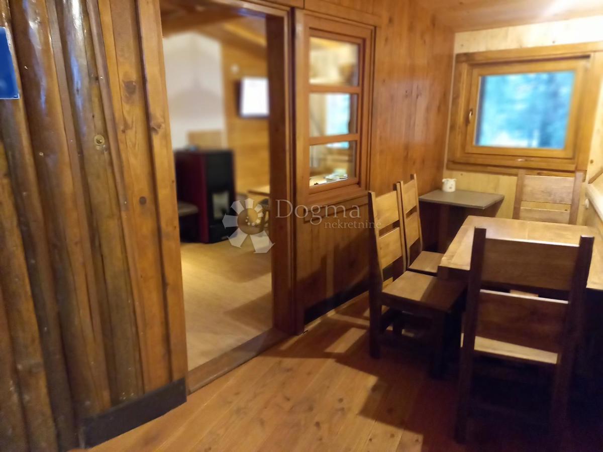 Esclusiva tenuta di montagna con centro benessere