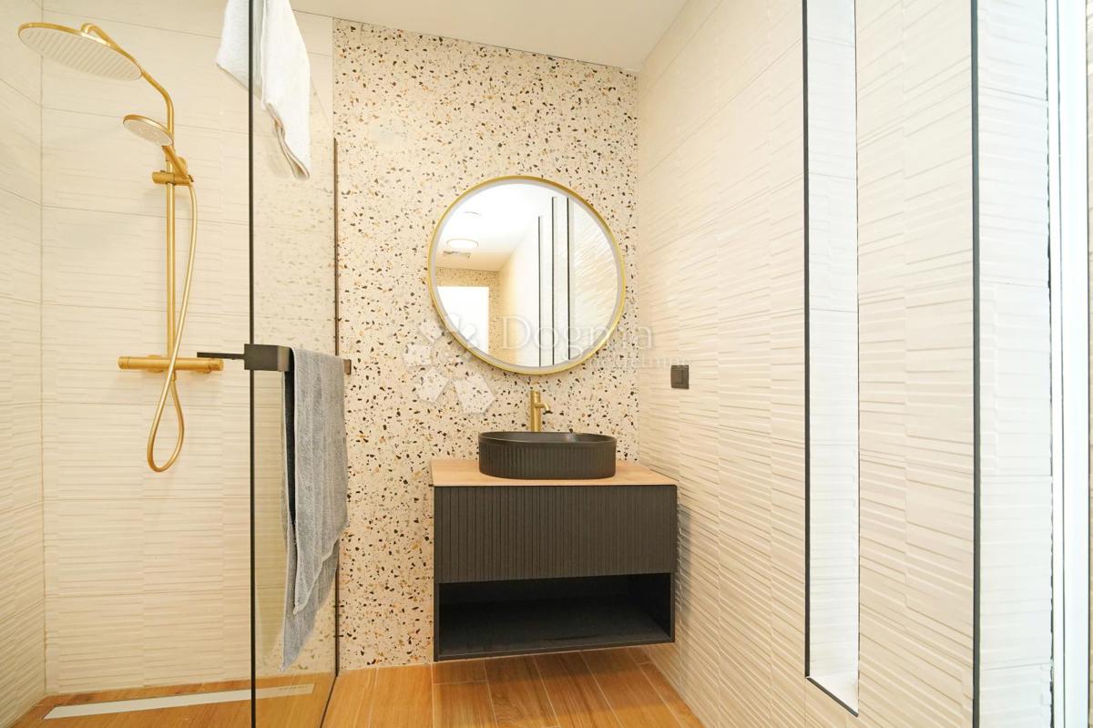 Casa Rovinjsko Selo, Rovinj, 200m2