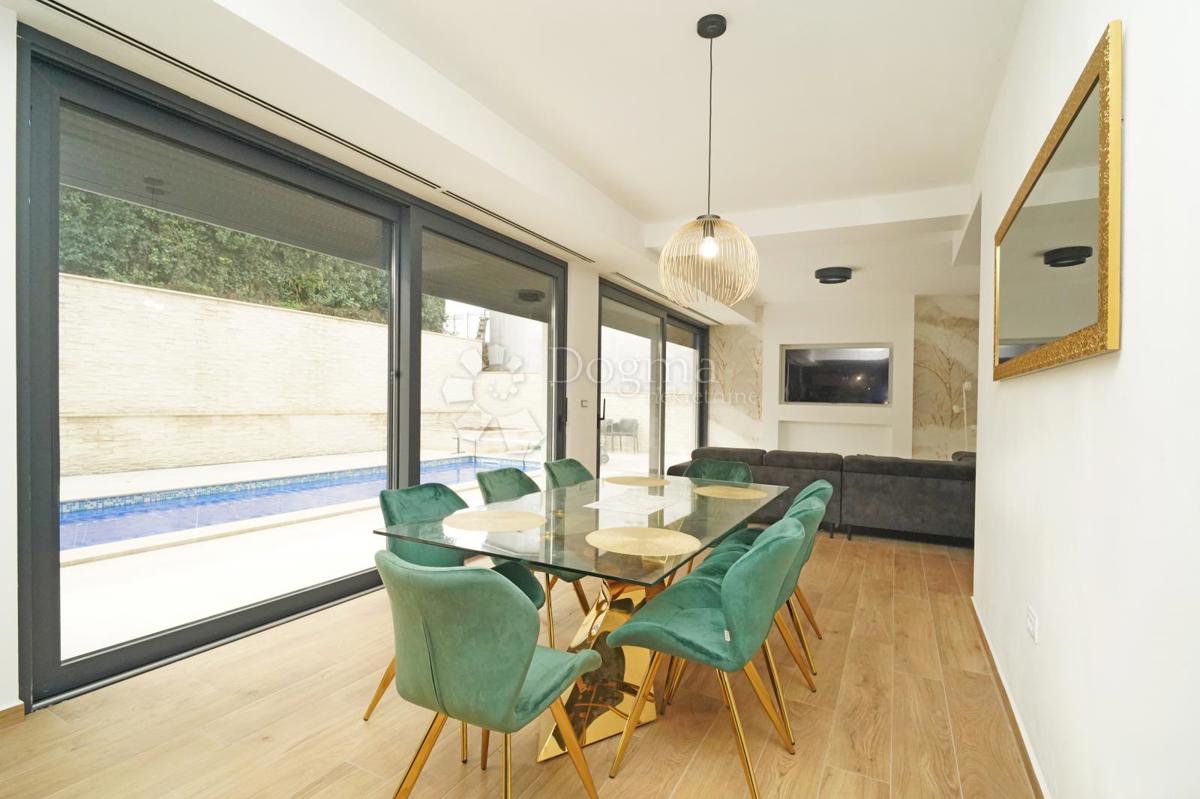 Casa Rovinjsko Selo, Rovinj, 200m2