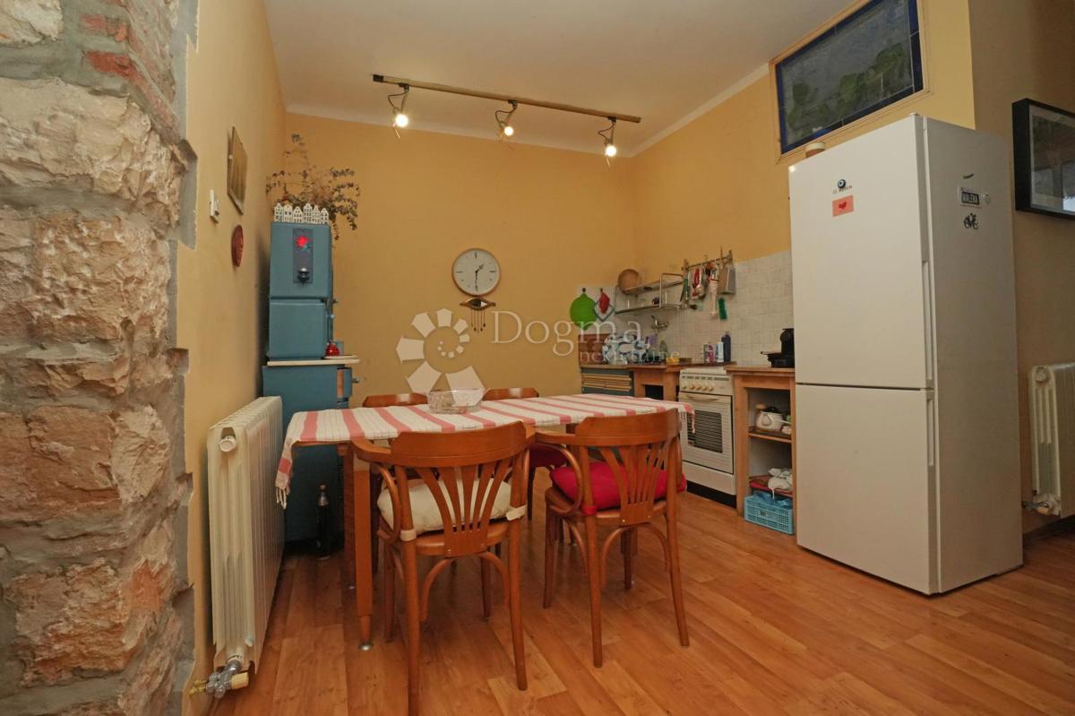 Un appartamento fenomenale nel centro di Pola