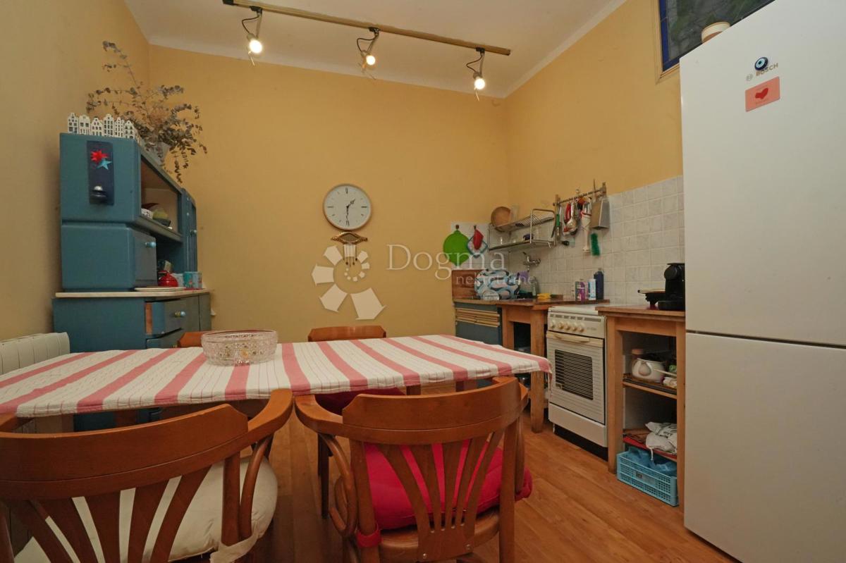 Un appartamento fenomenale nel centro di Pola