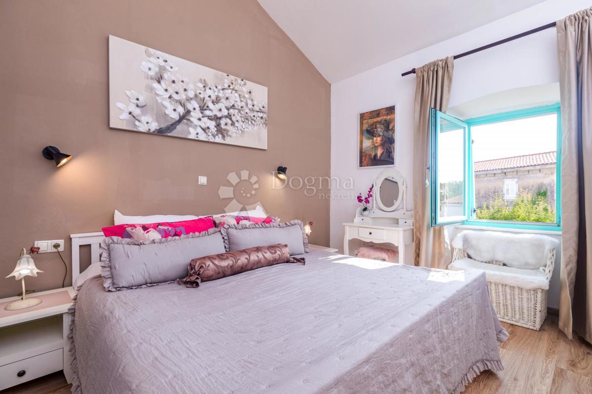 Casa Rasopasno, Dobrinj, 168m2