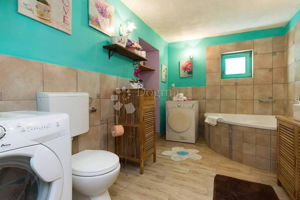 Casa Rasopasno, Dobrinj, 168m2