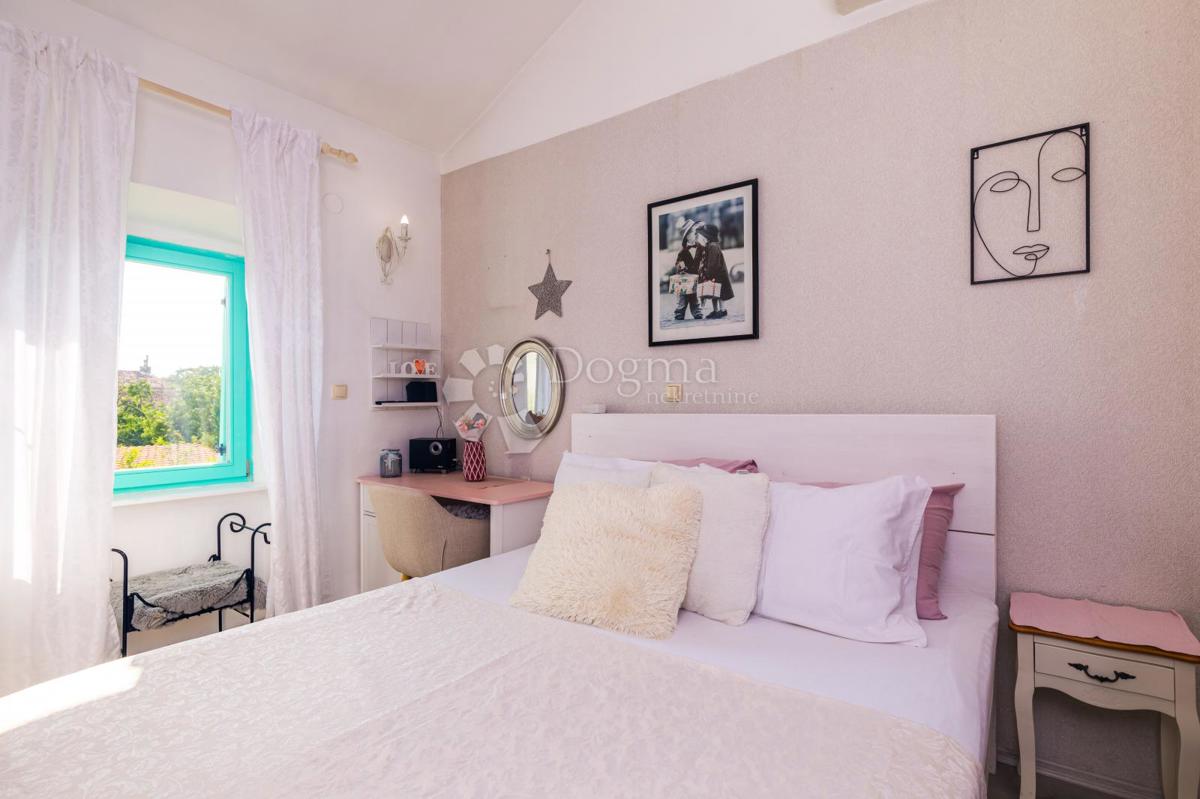 Casa Rasopasno, Dobrinj, 168m2