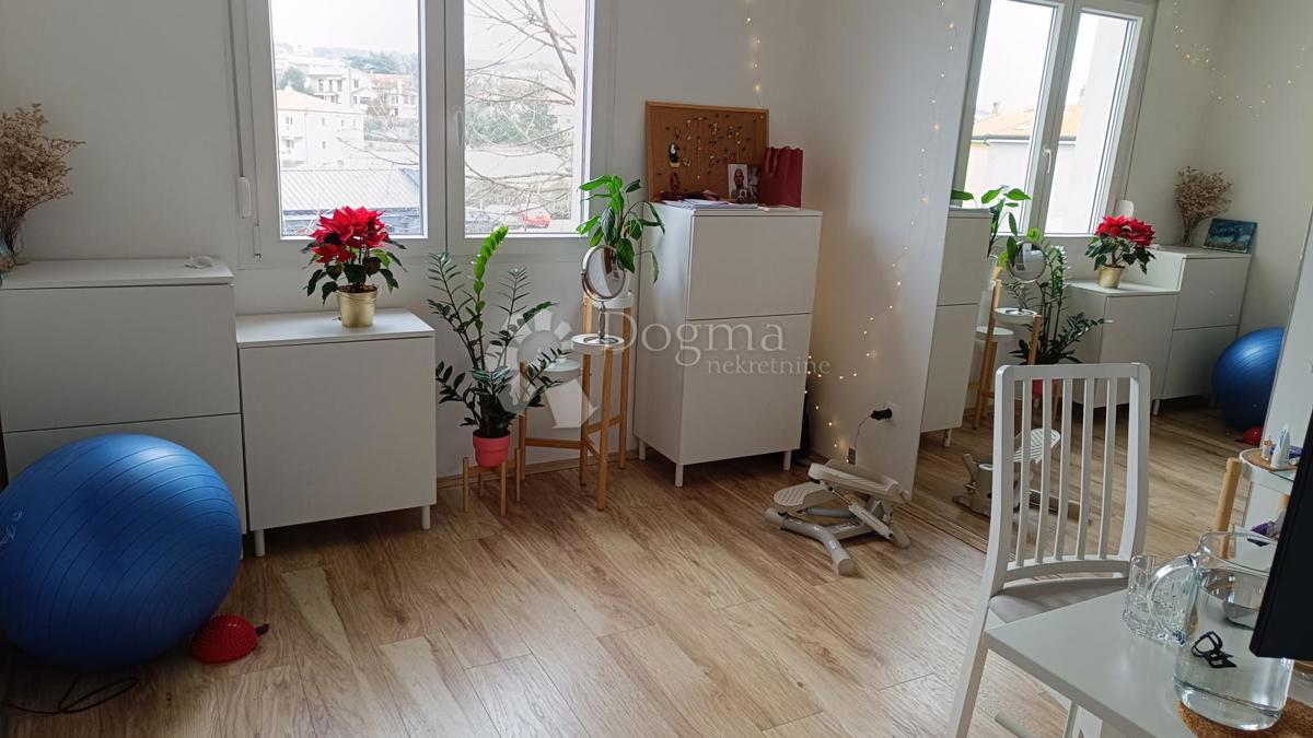 Allogio Srdoči, Rijeka, 70,34m2