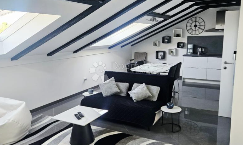 Casa Zaton, Nin, 245m2