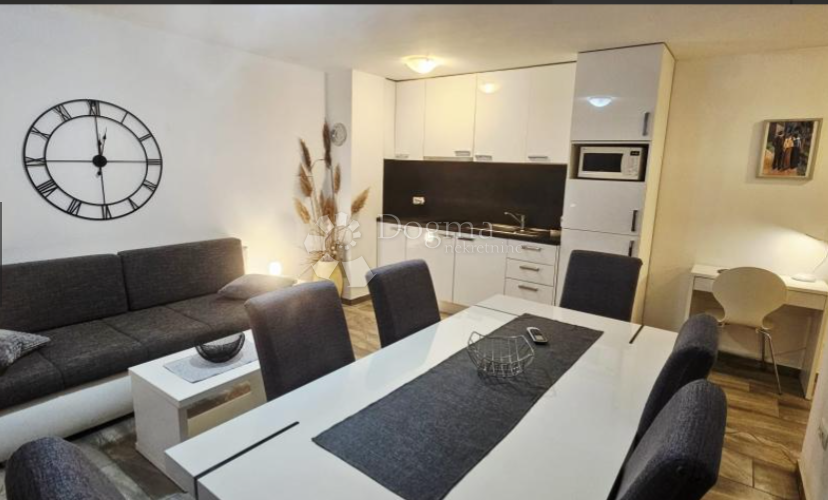 Casa Zaton, Nin, 245m2