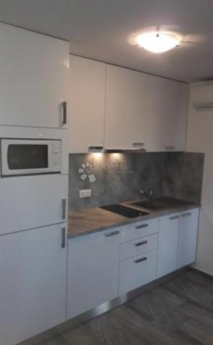 Casa Zaton, Nin, 245m2