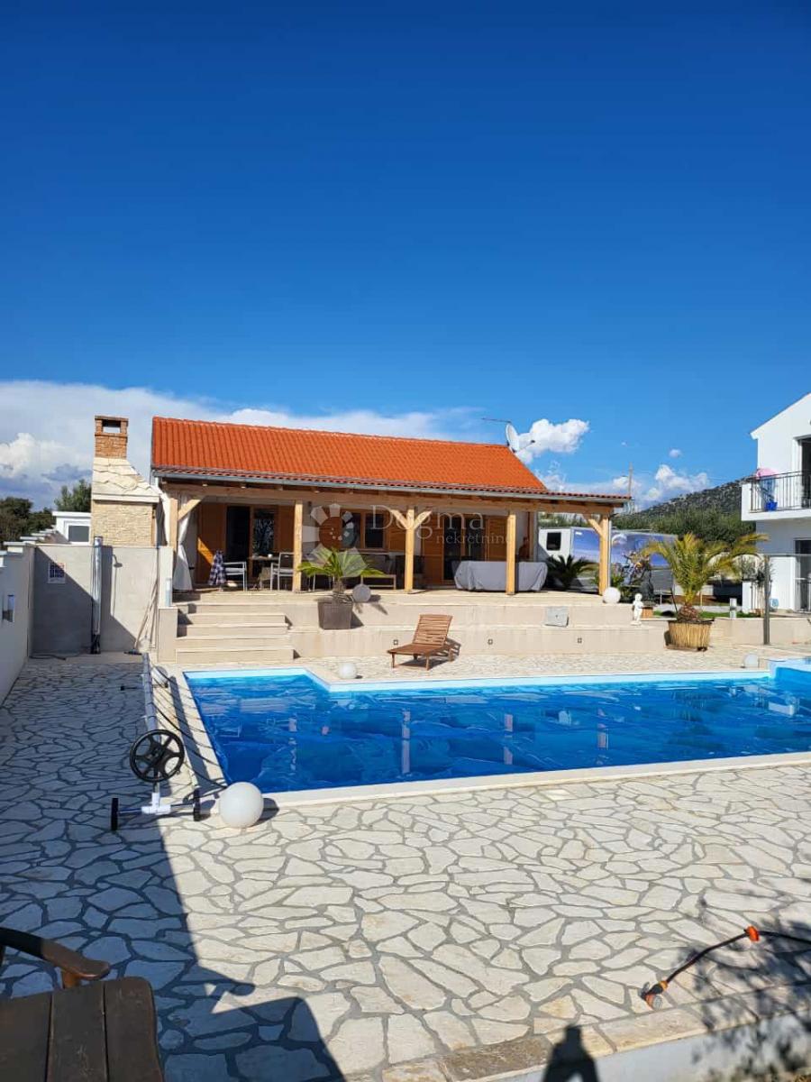 Casa Donja Jagodnja, Polača, 280m2