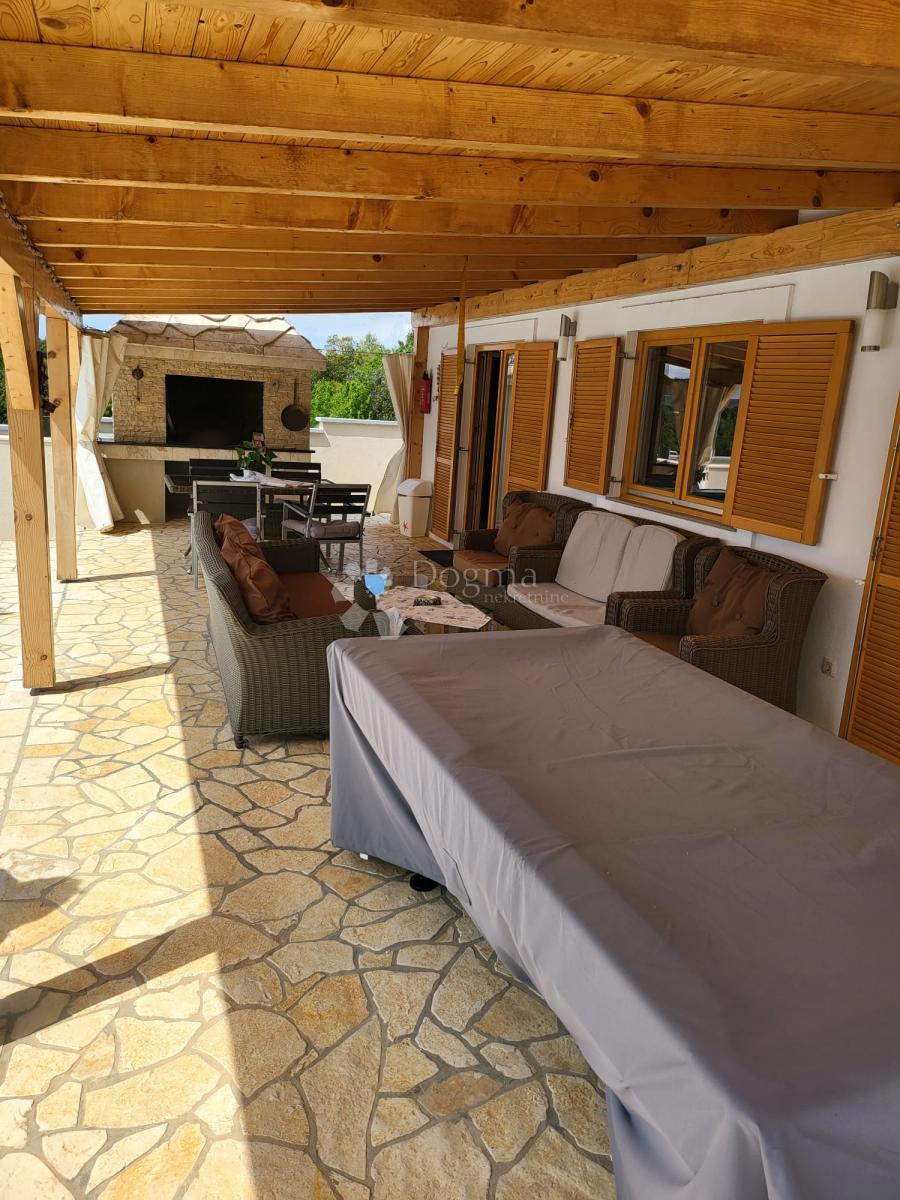 Casa Donja Jagodnja, Polača, 280m2