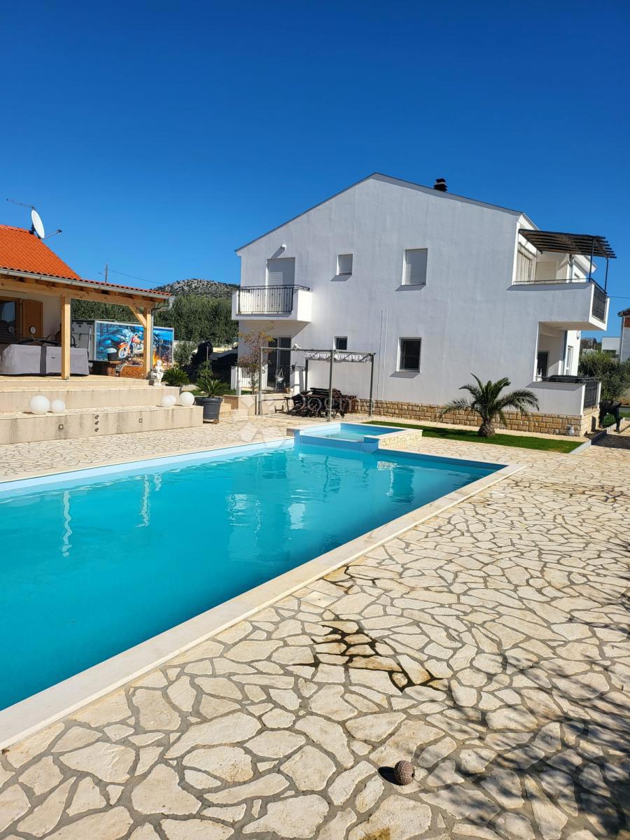 Casa Donja Jagodnja, Polača, 280m2