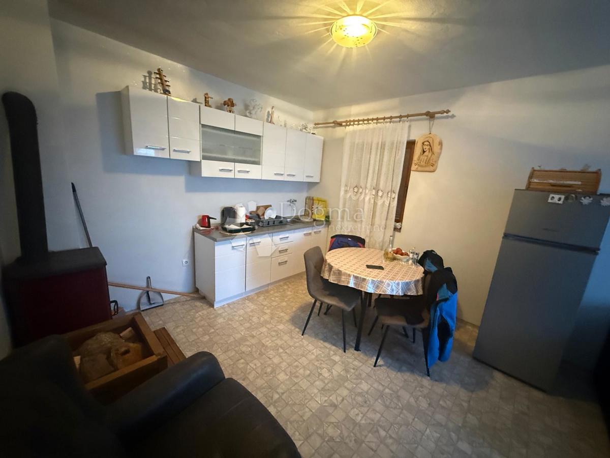 Casa Škare, Otočac, 70m2