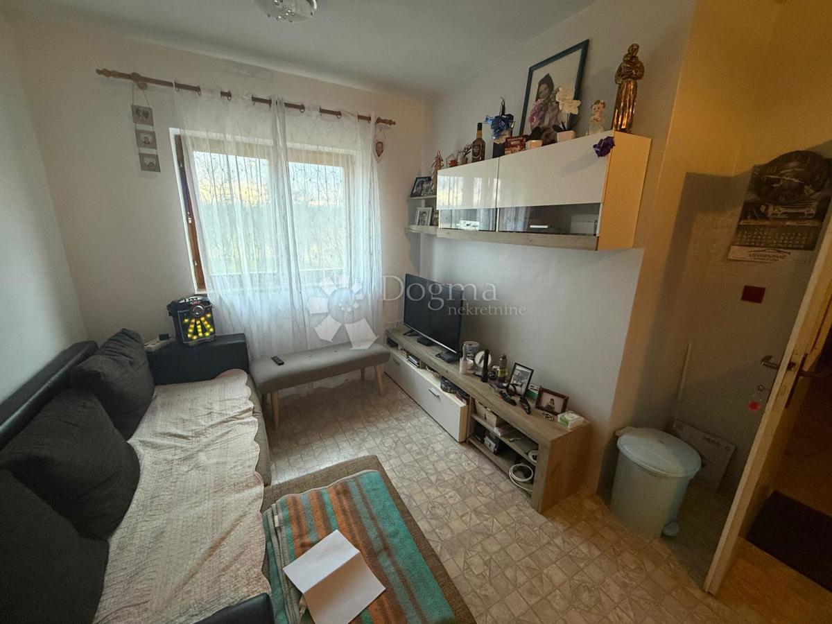 Casa Škare, Otočac, 70m2