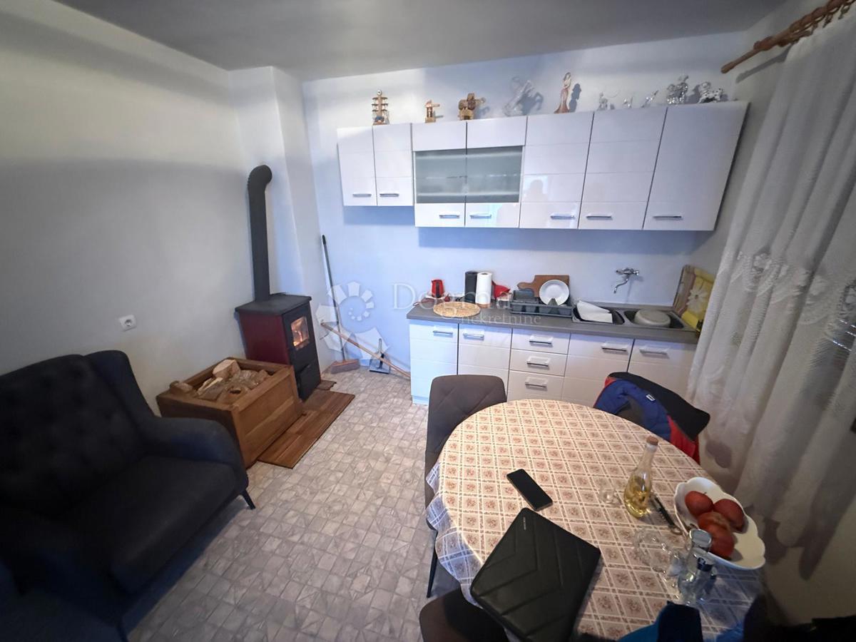 Casa Škare, Otočac, 70m2