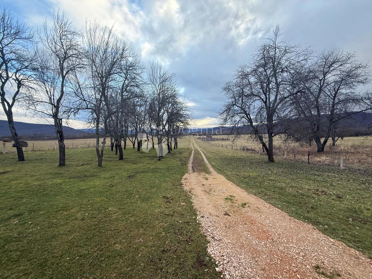 Casa Škare, Otočac, 70m2