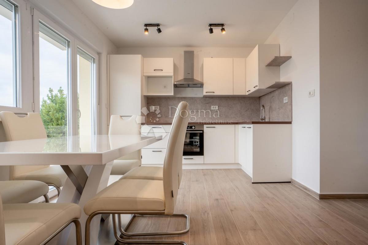 Casa Marinići, Viškovo, 118m2