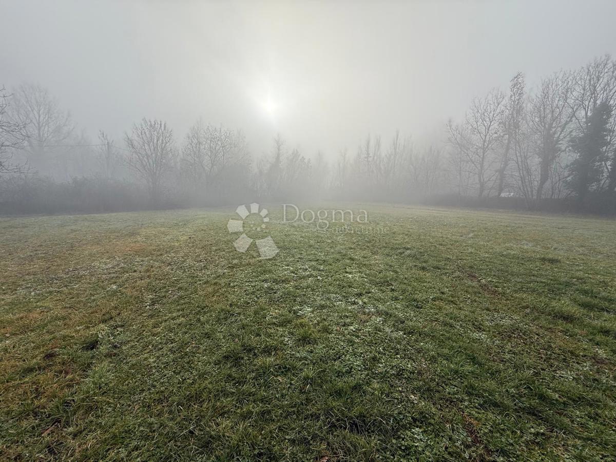 Terreno edificabile Labin, 1.200m2