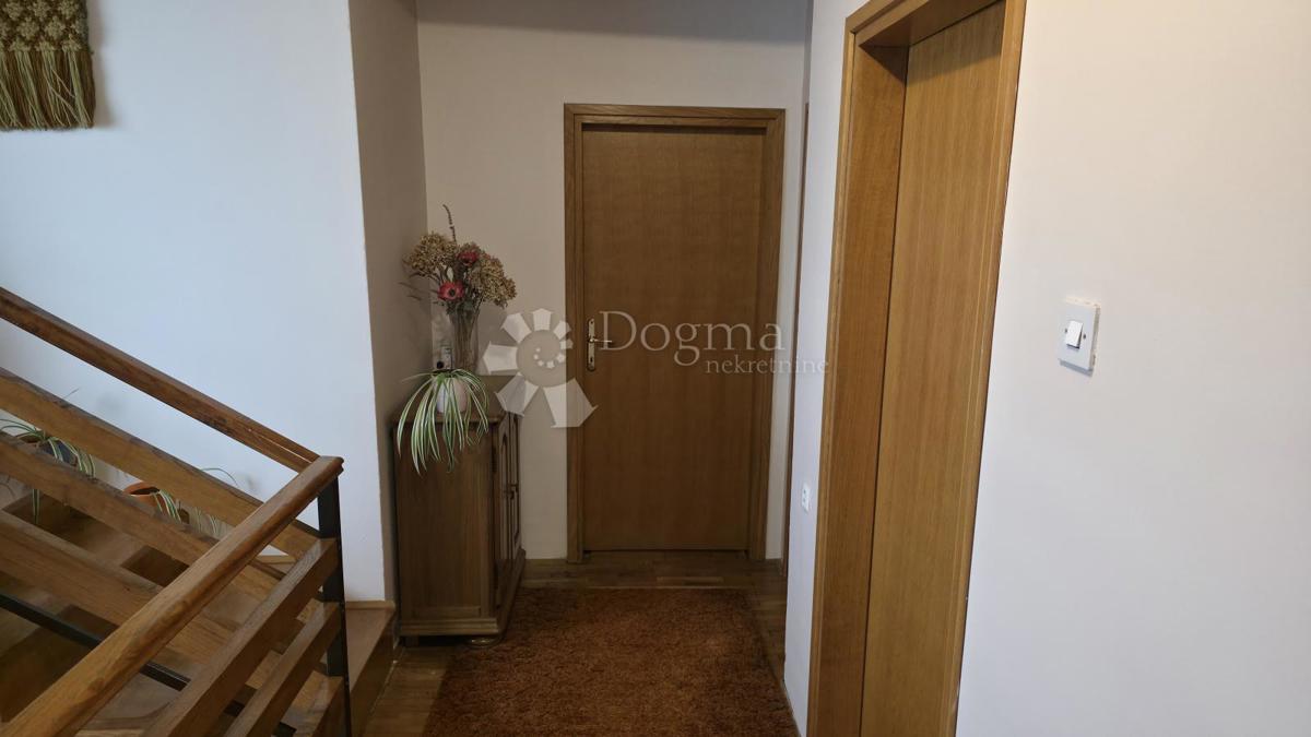 Casa Centar, Bjelovar, 125m2