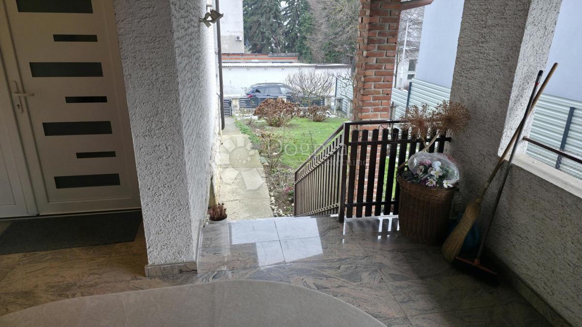 Casa Centar, Bjelovar, 125m2