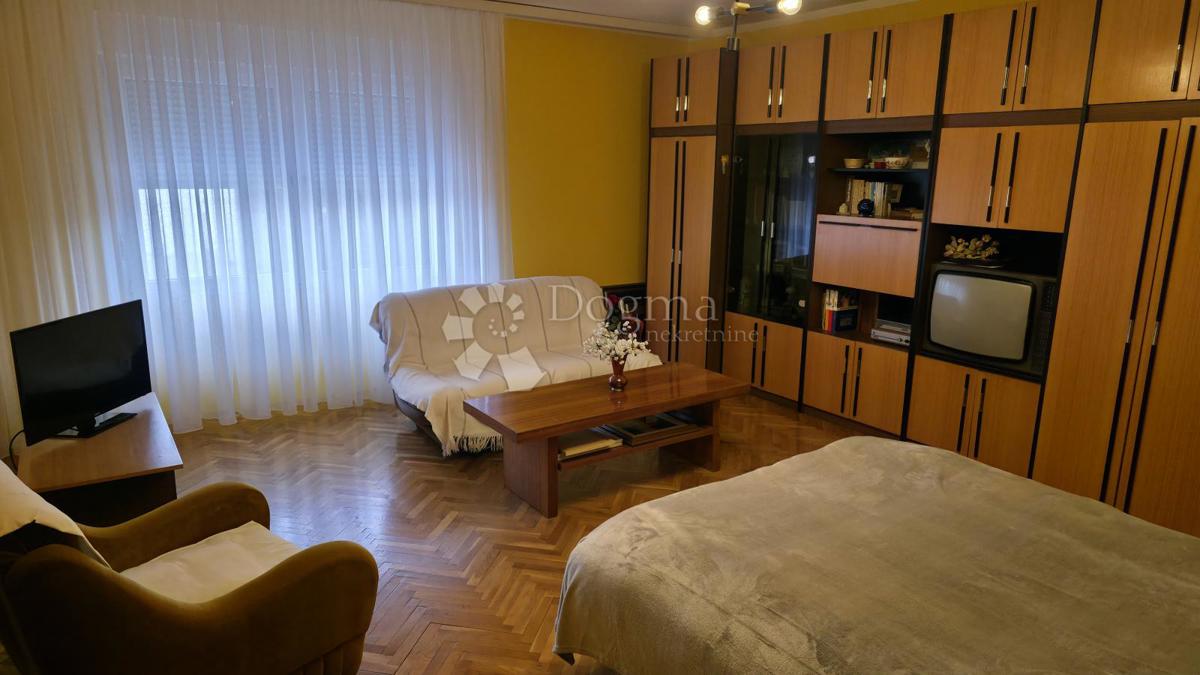 Casa Centar, Bjelovar, 125m2